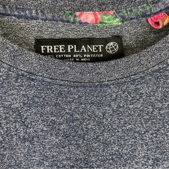 Free Planet Mixed Media Patchwork Navy White and Floral Tee Woman’s - Picture 11 of 13